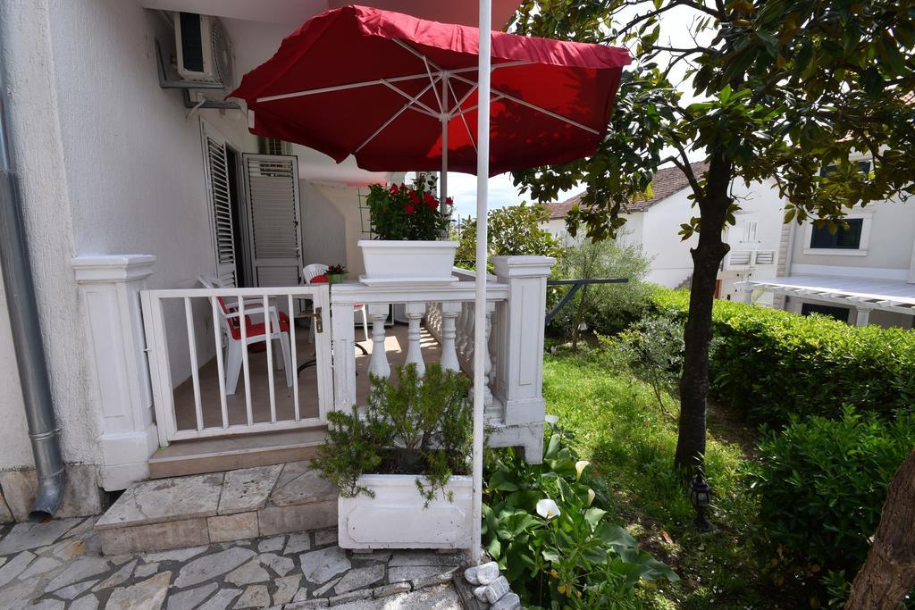 Nikic Apartments Herceg Novi Kültér fotó